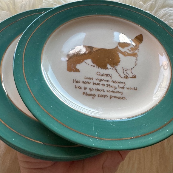 Dog Biography Quincy Canape Plates set of 4 - Picture 13 of 16